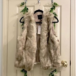 Vegan fur vest 🌿